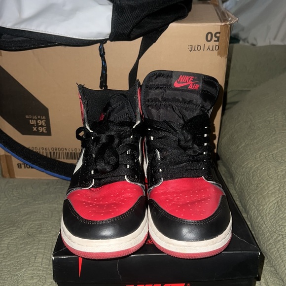 Jordan 1 High Og bred toe size 6y Gradeschool - Picture 6 of 7